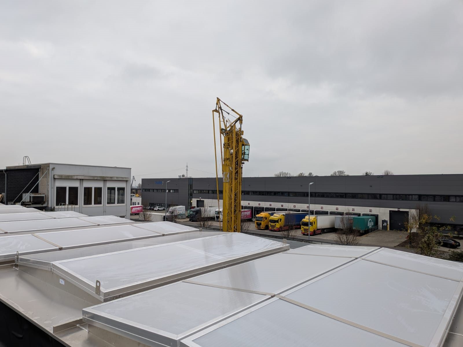 Lichtbandsanierung einer Industriehalle in Düsseldorf